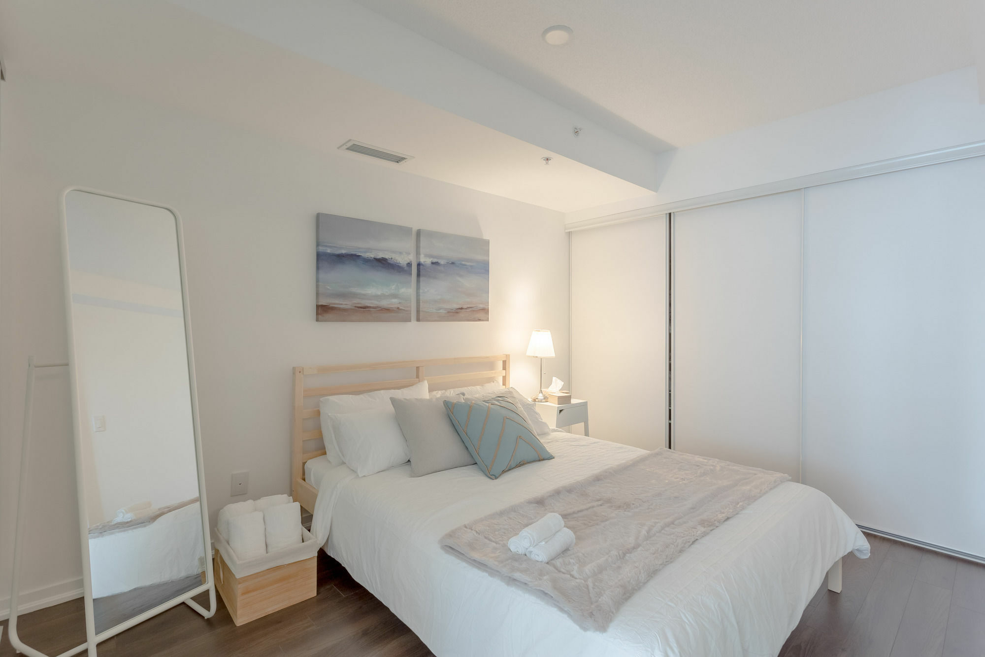 Aoc Suites - Luxury Condo - City/Cn Tower View Toronto Exteriör bild